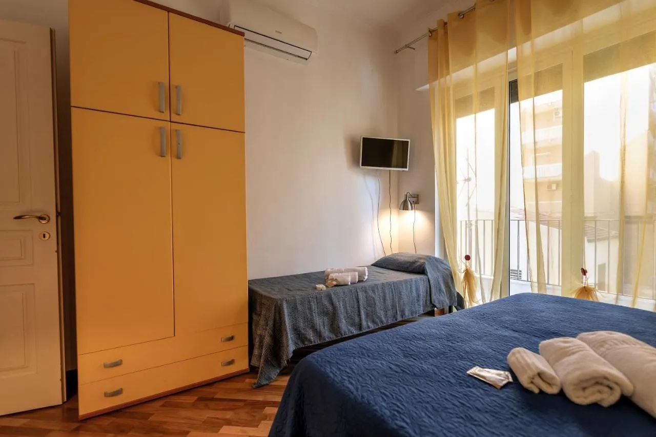パレルモ Ai Bastioni Del Massimo Bed & Breakfast