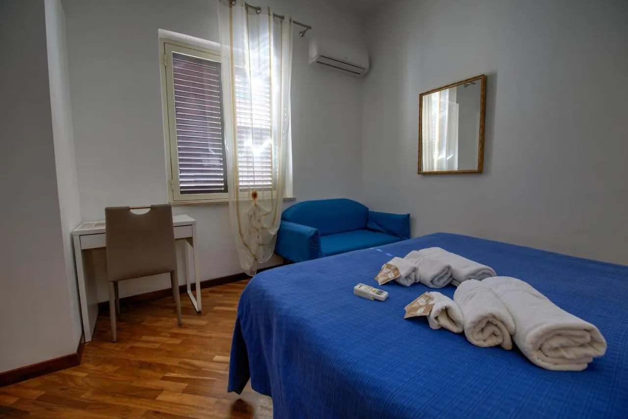 パレルモ Ai Bastioni Del Massimo Bed & Breakfast 0*,