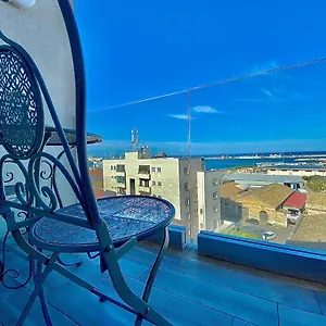 L 'approdo Felice Couette-café